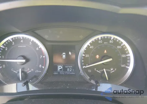 2015 Toyota Highlander Le z USA, uszkodzony, nr VIN 5TDZARFH2FS016938